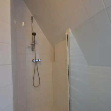 In Near The Beach, Cleaning Included Apartman